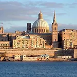 Apartment Bright And Spacious Penthouse, Large Terrace By Buena Vista