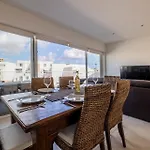 Bright And Spacious Penthouse, Large Terrace By Buena Vista