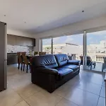 Bright And Spacious Penthouse, Large Terrace By Buena Vista Apartment