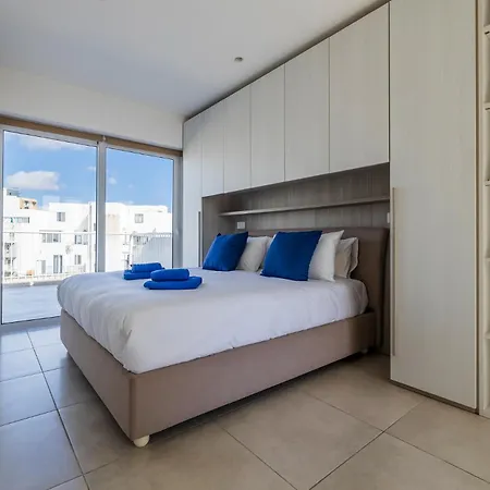 Bright And Spacious Penthouse With Large Terrace Lejlighed Msida