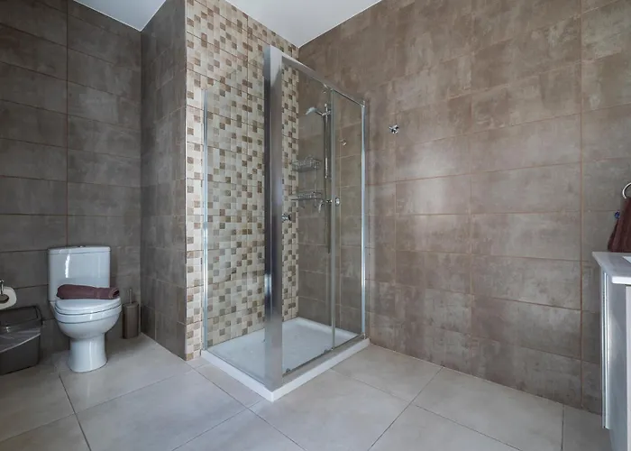 Bright And Spacious Penthouse, Large Terrace By Buena Vista Apartamento