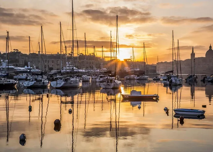 Bright And Spacious Penthouse, Large Terrace By Buena Vista Msida